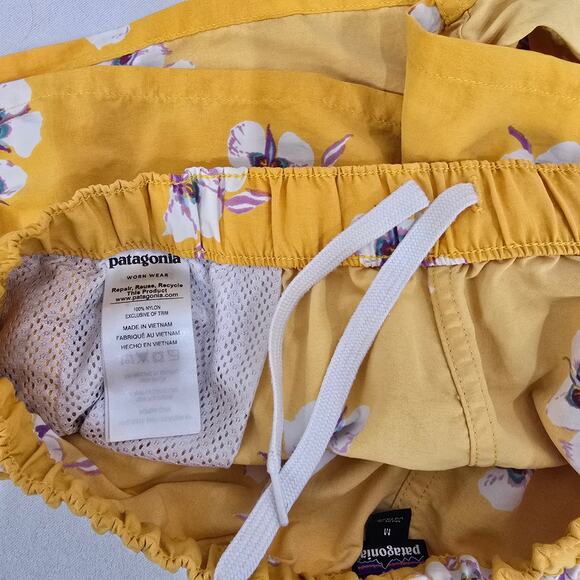 Patagonia Barely Baggies Shorts Womens Medium Yellow 2.5" Inseam Drawstring - Picture 7 of 9